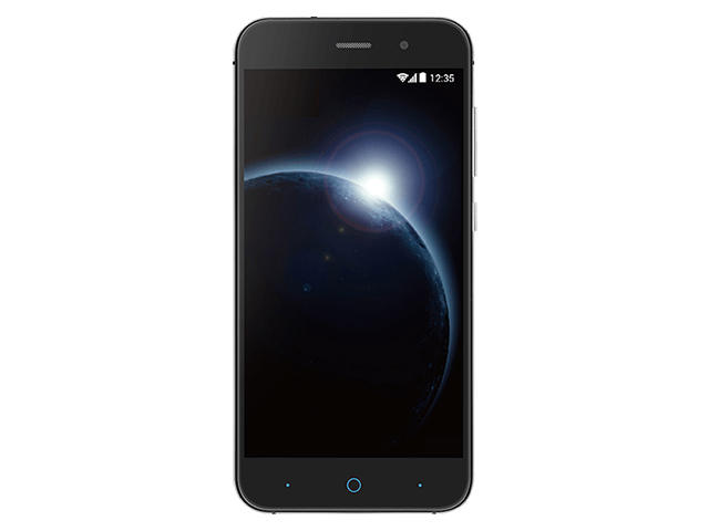 Смартфони ZTE Blade A570 16GB, черен цвят + 750MB 4G интернет на месец